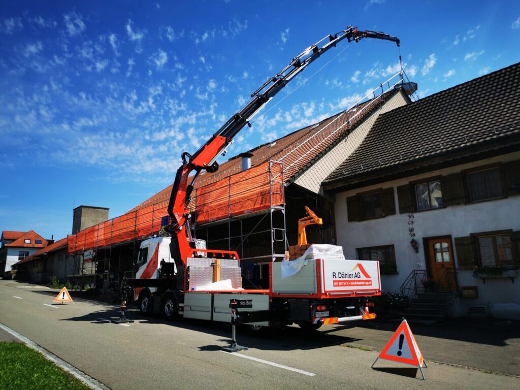 Kranarbeiten & Transporte